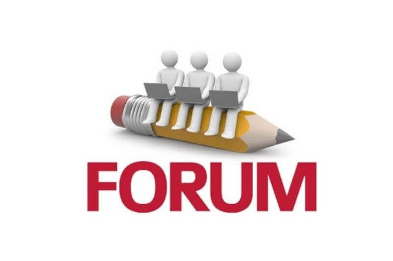 Forum là một trong những diễn đàn lớn có nhiều người tham gia