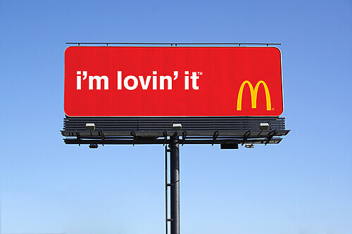 Hình ảnh Phân Tích Case Study Chiến Dịch "I'm Lovin' It" Của McDonald's - Chiến Dịch Để Đời Của Thương Hiệu 19 I'm-Lovin'-It-McDonald's (5)